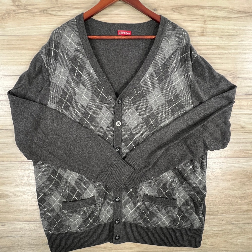 Merona Mens XL Argyle Cardigan Sweater Grey Charcoal V-Neck Button Front Pocket
